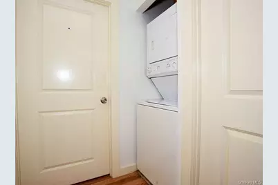 13235 41st Road #4F, Flushing, NY 11355 - Photo 7