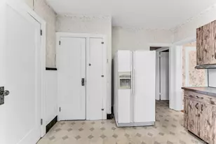 132-26 114th Pl, Ozone Park, NY 11420 - Photo 17