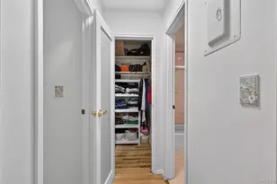 1 Toms Point Ln, Port Washington, NY 11050 - Photo 17