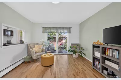 1 Toms Point Lane #17E, Port Washington, NY 11050 - Photo 3