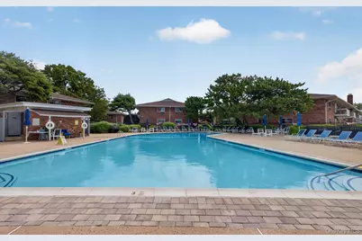 1 Toms Point Lane #17E, Port Washington, NY 11050 - Photo 27