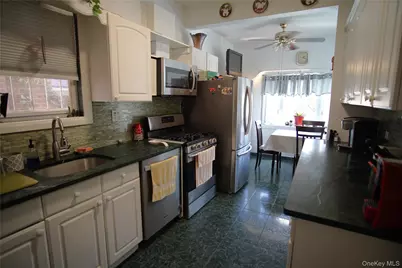 2430 Esplanade Avenue, Bronx, NY 10469 - Photo 3