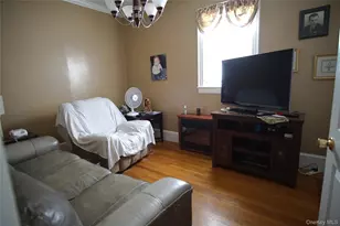 2430 Esplanade Ave, Bronx, NY 10469 - Photo 9