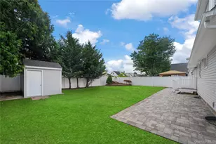 126 Lambert Ave, Farmingdale, NY 11735 - Photo 5
