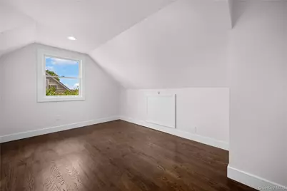 126 Lambert Avenue, Farmingdale, NY 11735 - Photo 29