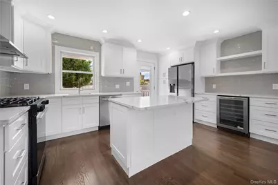 126 Lambert Avenue, Farmingdale, NY 11735 - Photo 13