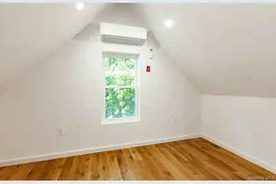 10418 89th Avenue, Richmond Hill, NY 11418 - Photo 15