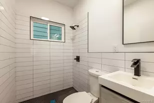 104-18 89th Ave, Richmond Hill, NY 11418 - Photo 17