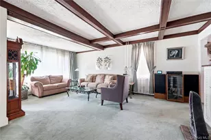 410 Clinton St, Bellmore, NY 11710 - Photo 11