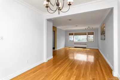 2669 Grayson Drive, East Meadow, NY 11554 - Photo 9