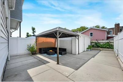 11428 130th Street, Ozone Park, NY 11420 - Photo 19