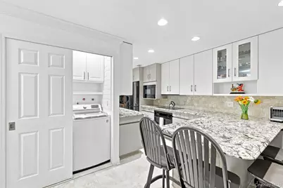 815 Colony Drive, Hartsdale, NY 10530 - Photo 5