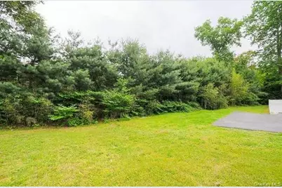9 Bird Court, Rhinebeck, NY 12572 - Photo 5