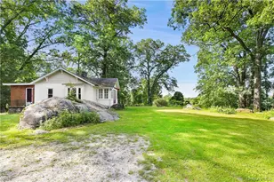 60 Watch Hill Rd, Croton on Hudson, NY 10520 - Photo 17