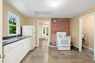 60 Watch Hill Rd, Croton on Hudson, NY 10520 - Photo 9