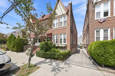 333 E 238th Street, Bronx, NY 10470 - Photo 3