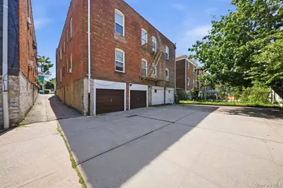 333 E 238th Street, Bronx, NY 10470 - Photo 33