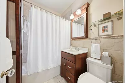 333 E 238th Street, Bronx, NY 10470 - Photo 11