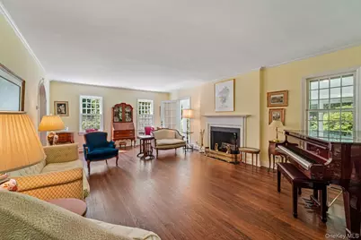 16 Edgewood Drive, Rye Brook, NY 10573 - Photo 7