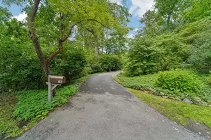 16 Edgewood Dr, Rye Brook, NY 10573 - Photo 35