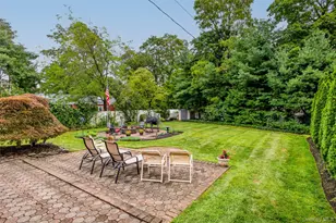 67 Broadway, Smithtown, NY 11787 - Photo 11