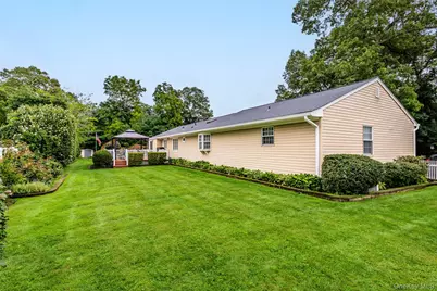 67 Broadway, Smithtown, NY 11787 - Photo 5
