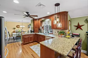 67 Broadway, Smithtown, NY 11787 - Photo 21