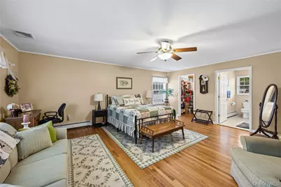 67 Broadway, Smithtown, NY 11787 - Photo 27