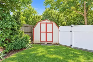 23 Pimlico Dr, Commack, NY 11725 - Photo 41