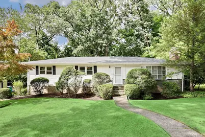 30 Pacific Avenue, Nanuet, NY 10954 - Photo 1
