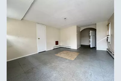 [Address not provided], Valley Stream, NY 11580 - Photo 3