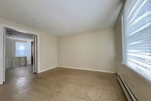 [Address not provided], Valley Stream, NY 11580 - Photo 5
