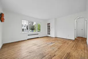 32 Brenner Ave, Bethpage, NY 11714 - Photo 3