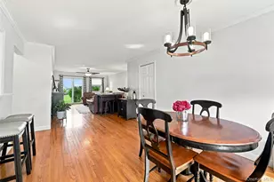 2310 Wilshire Ln, Oakdale, NY 11769 - Photo 11