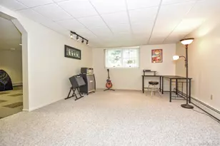 18 Gleeful Ln, Valley Cottage, NY 10989 - Photo 27