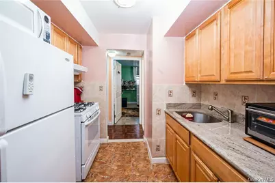 782 E 179th Street, Bronx, NY 10460 - Photo 1