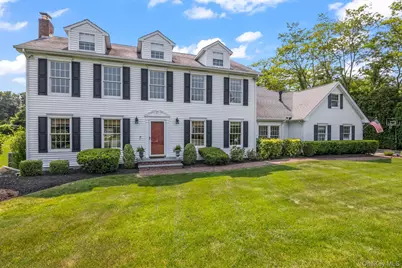 17 Lemark Court, East Setauket, NY 11733 - Photo 1