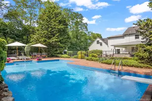 17 Lemark Ct, East Setauket, NY 11733 - Photo 39