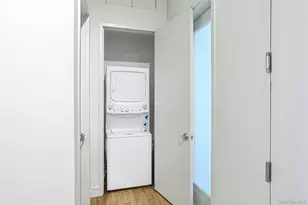25 Leroy Pl, New Rochelle, NY 10805 - Photo 15
