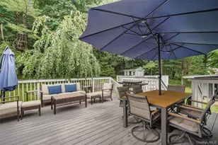 23 Westview Dr, Poughkeepsie, NY 12603 - Photo 13