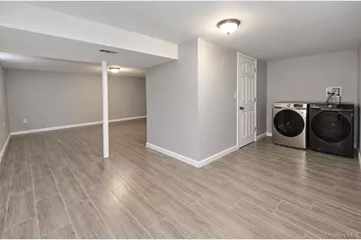 102 Patchogue Drive, Rocky Point, NY 11778 - Photo 33