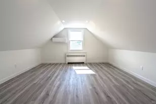 11 Wood St, Lynbrook, NY 11563 - Photo 5