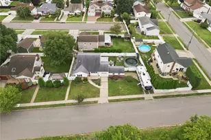 220 S Park Dr, Massapequa Park, NY 11762 - Photo 31