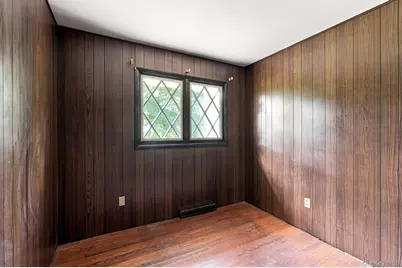 7 Roosevelt Road, Hyde Park, NY 12538 - Photo 11