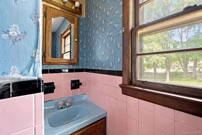 7 Roosevelt Road, Hyde Park, NY 12538 - Photo 15