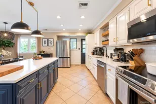 1020 Wood Park Dr, Baldwin, NY 11510 - Photo 19