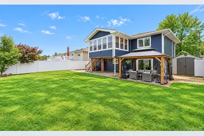 1020 Wood Park Drive, Baldwin, NY 11510 - Photo 9