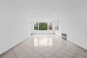 78-05 83rd St, Glendale, NY 11385 - Photo 17