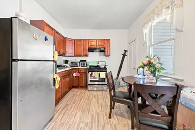 356 Riverdale Avenue #1, Yonkers, NY 10705 - Photo 3