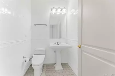 1 Scarsdale Road #321, Tuckahoe, NY 10707 - Photo 11